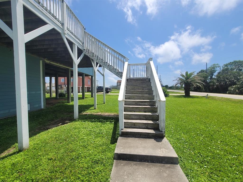 3527 9 Mile Road, Galveston, Texas image 2