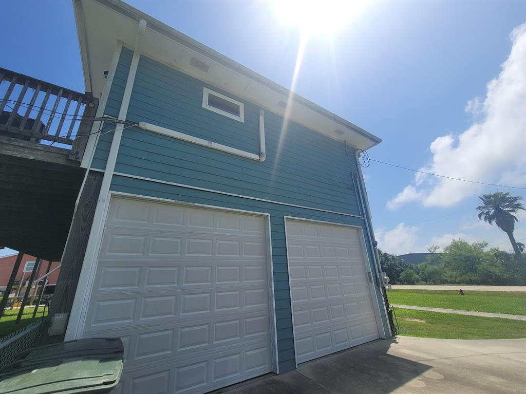 3527 9 Mile Road, Galveston, Texas image 31