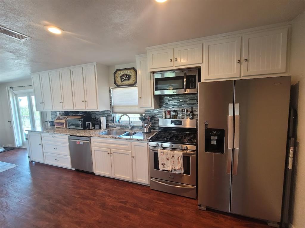 3527 9 Mile Road, Galveston, Texas image 10