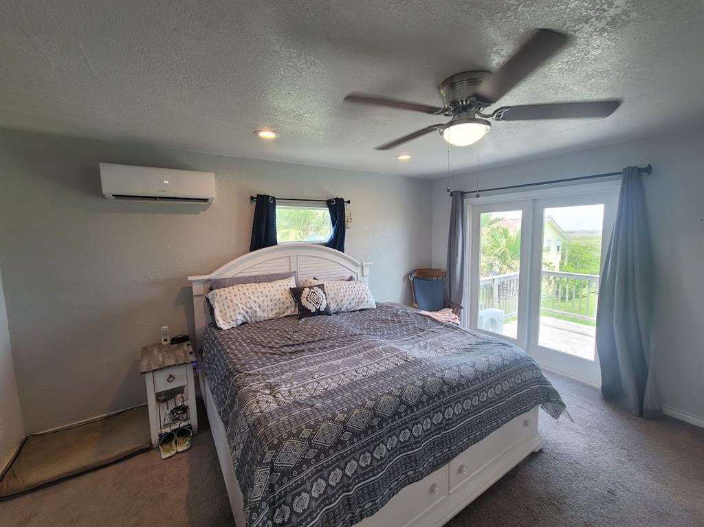 3527 9 Mile Road, Galveston, Texas image 11
