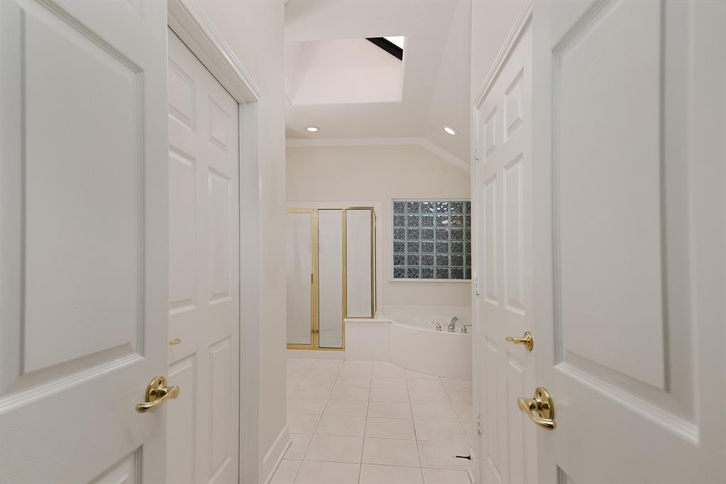 14 Barkley Park Court, Conroe, Texas image 15