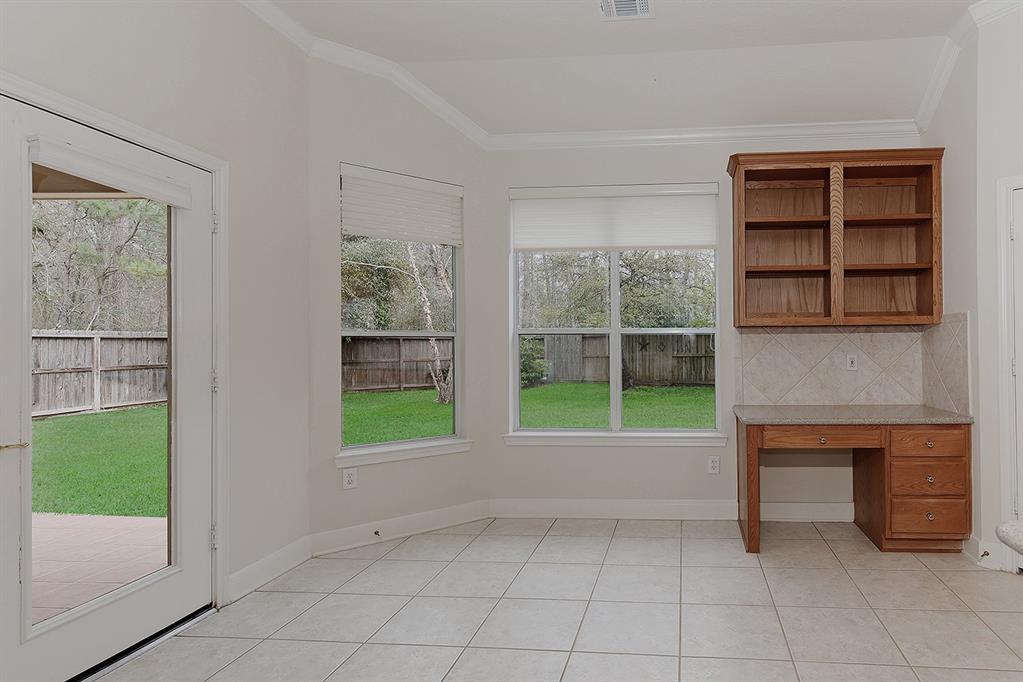 14 Barkley Park Court, Conroe, Texas image 7