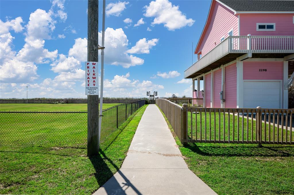 2288 E Lobster Street, Crystal Beach, Texas image 38