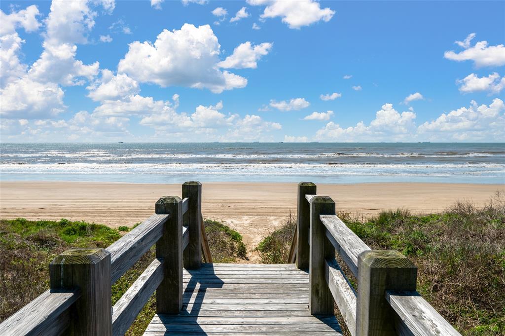 2288 E Lobster Street, Crystal Beach, Texas image 39