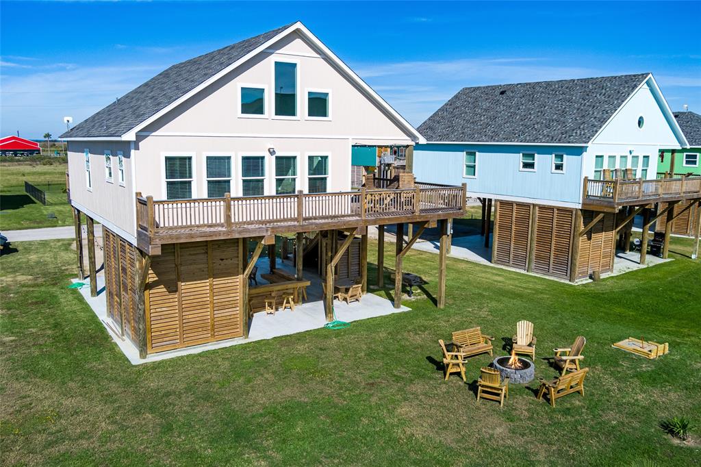 2288 E Lobster Street, Crystal Beach, Texas image 2