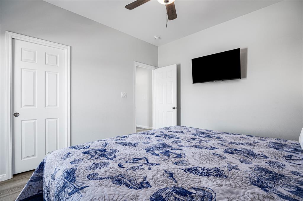 2288 E Lobster Street, Crystal Beach, Texas image 16