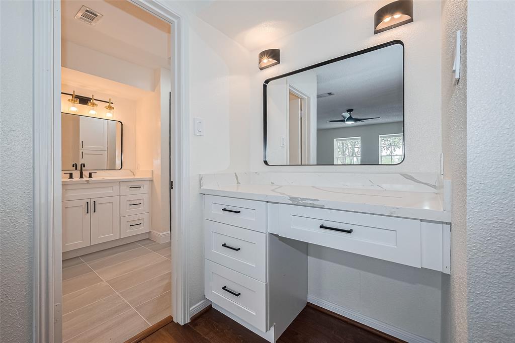 1375 Country Place Dr Drive, Houston, Texas image 37