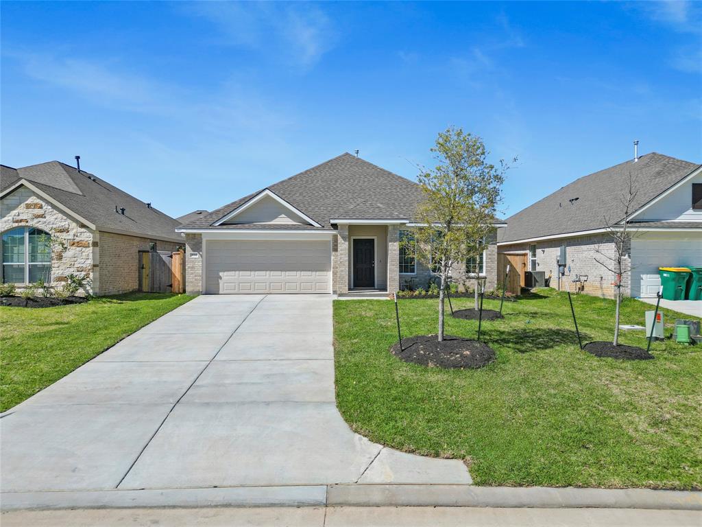 3061 Pampaneria Drive, Conroe, Texas image 1