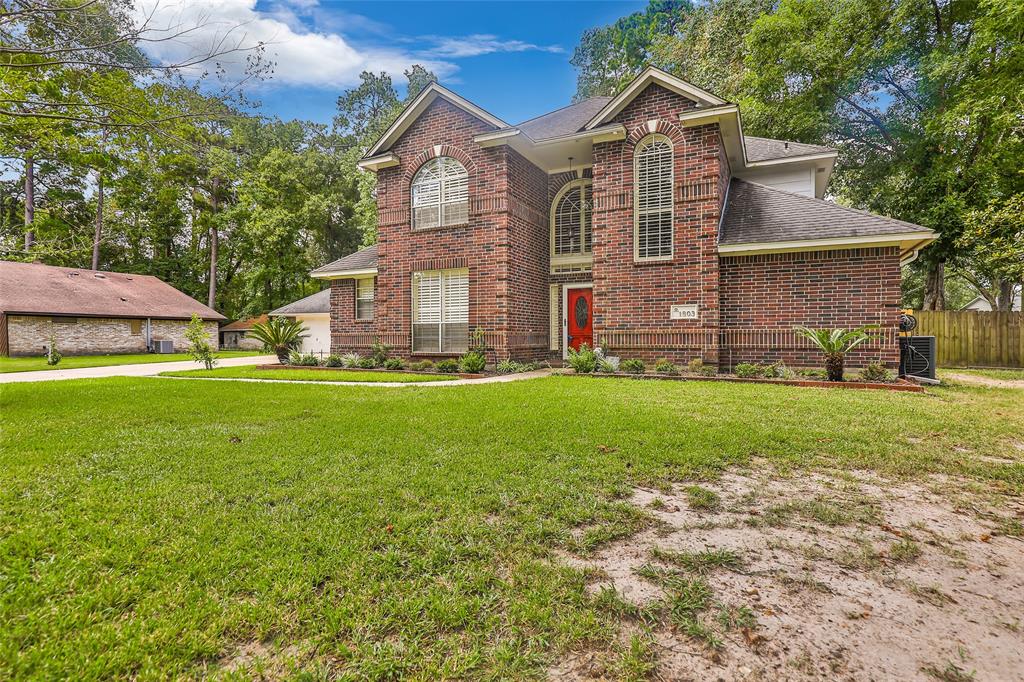 1803 Fan Tail Court, Crosby, Texas image 4