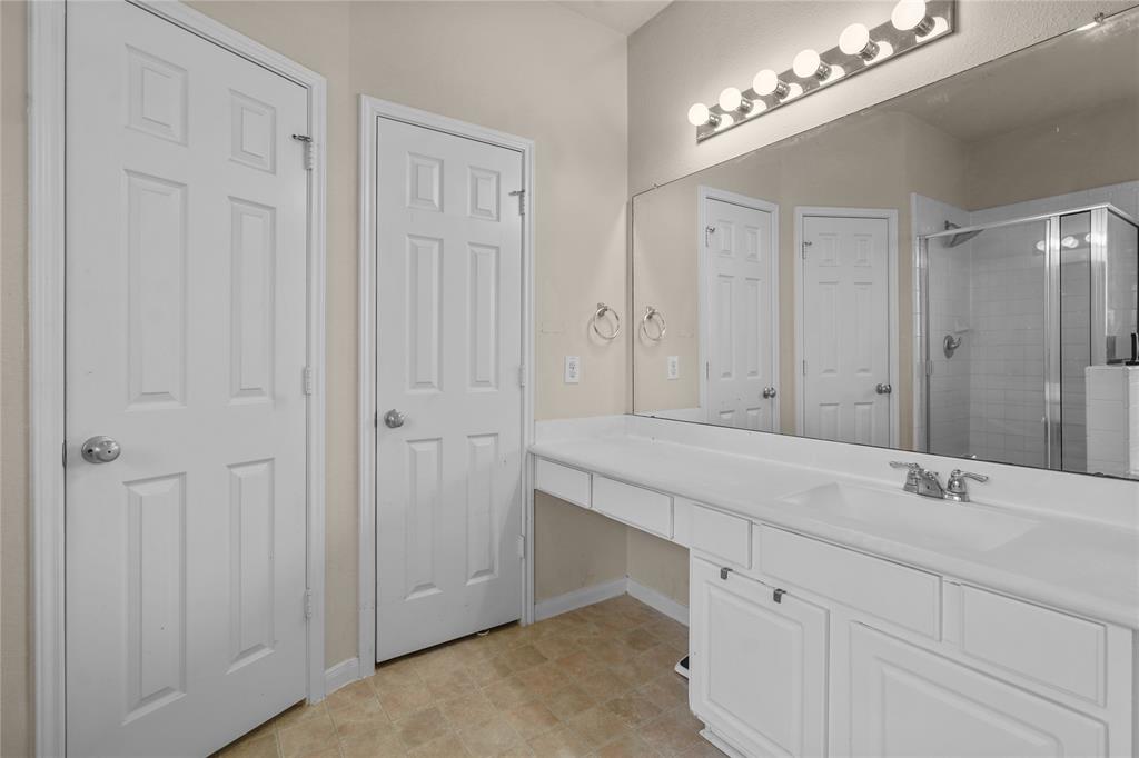 9611 Wincrest Drive, Mont Belvieu, Texas image 26