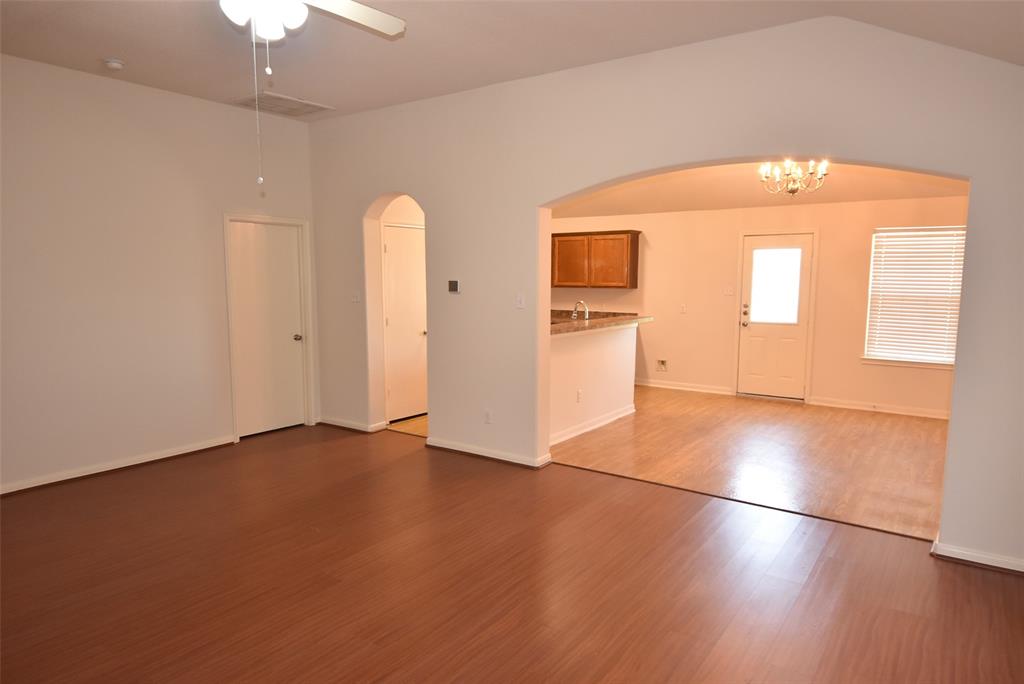 12685 Lake Conroe Hills Drive, Willis, Texas image 3