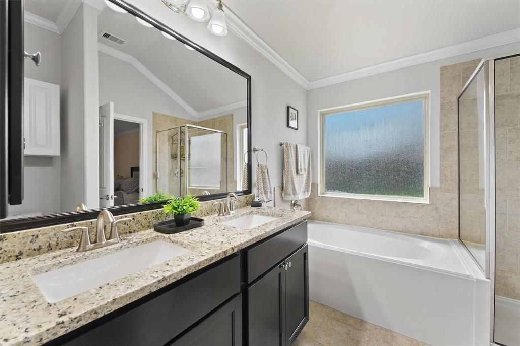 12915 Taper Reach Drive, Tomball, Texas image 21