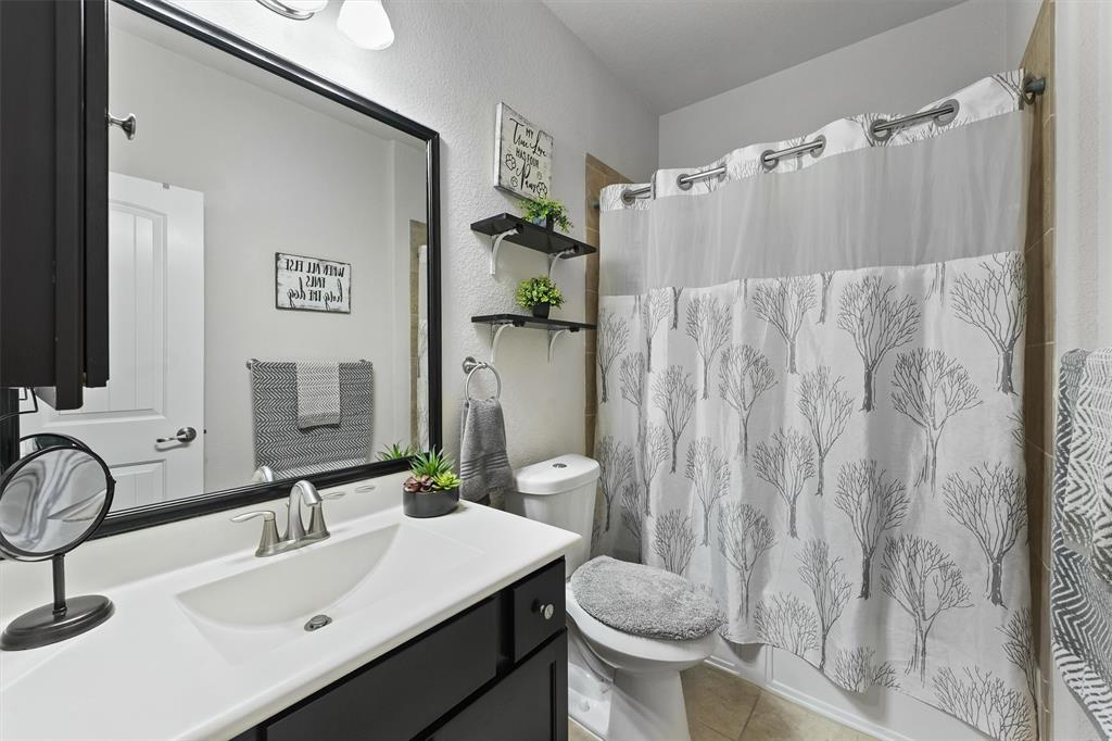12915 Taper Reach Drive, Tomball, Texas image 16
