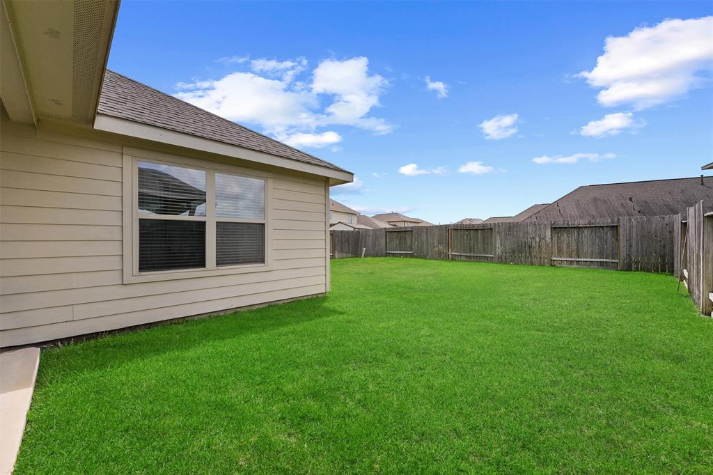 12915 Taper Reach Drive, Tomball, Texas image 25