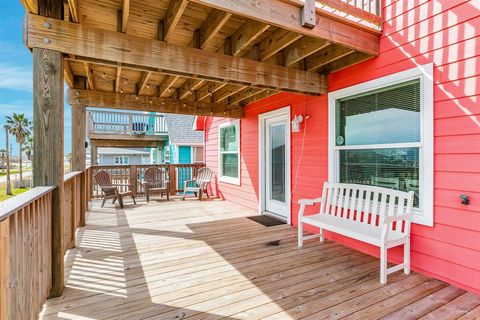 A home in Surfside Beach