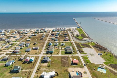 A home in Surfside Beach