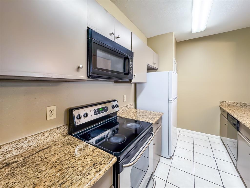 2902 Holly Hall Street, Houston, Texas image 9