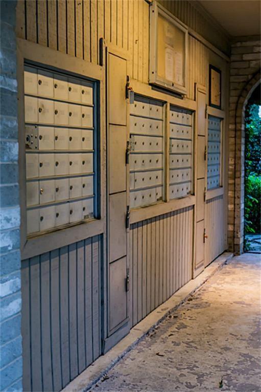 2902 Holly Hall Street, Houston, Texas image 24