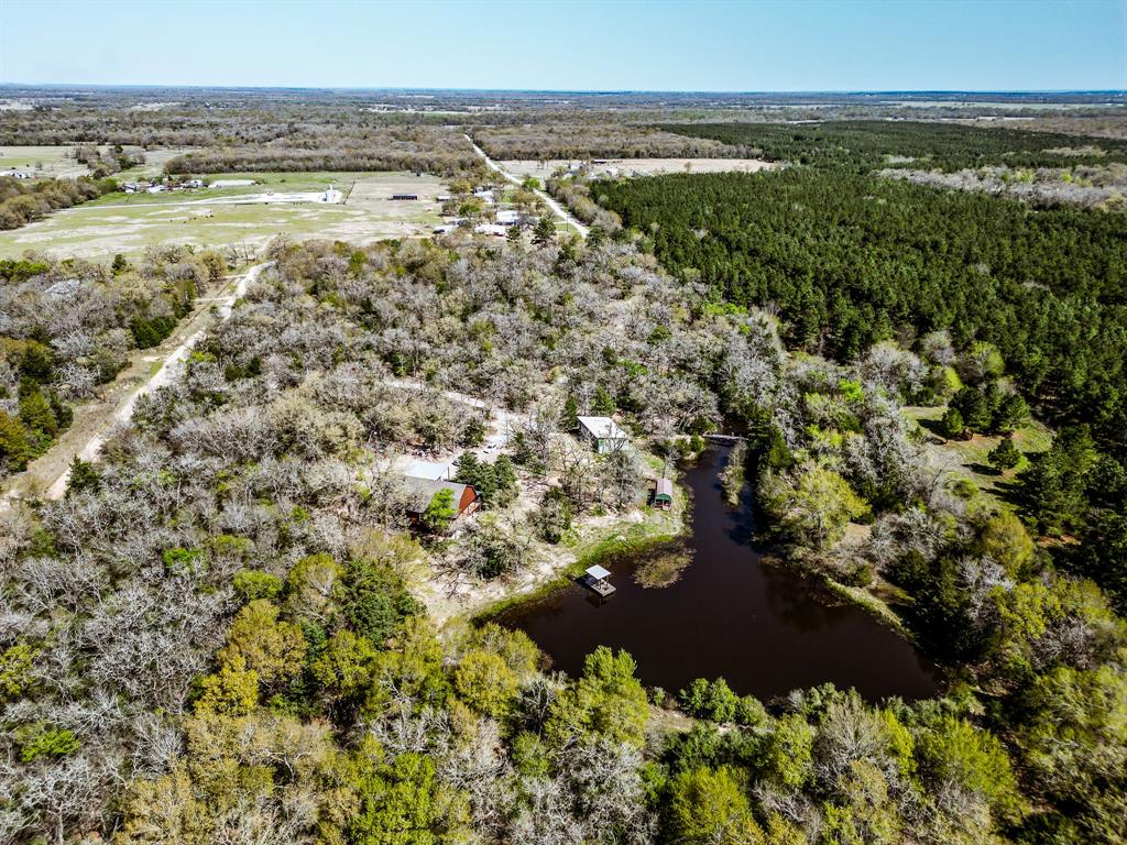 3190 Settlers Lane, Madisonville, Texas image 1