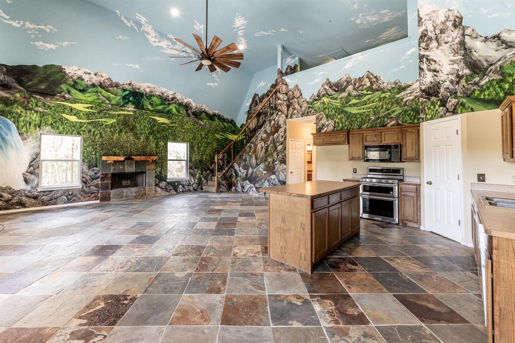 3190 Settlers Lane, Madisonville, Texas image 10