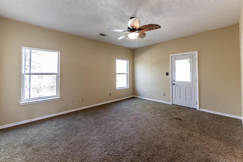 3190 Settlers Lane, Madisonville, Texas image 13
