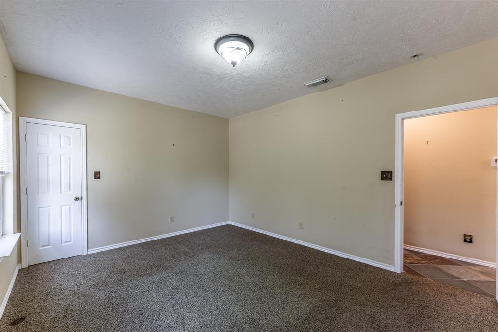 3190 Settlers Lane, Madisonville, Texas image 18