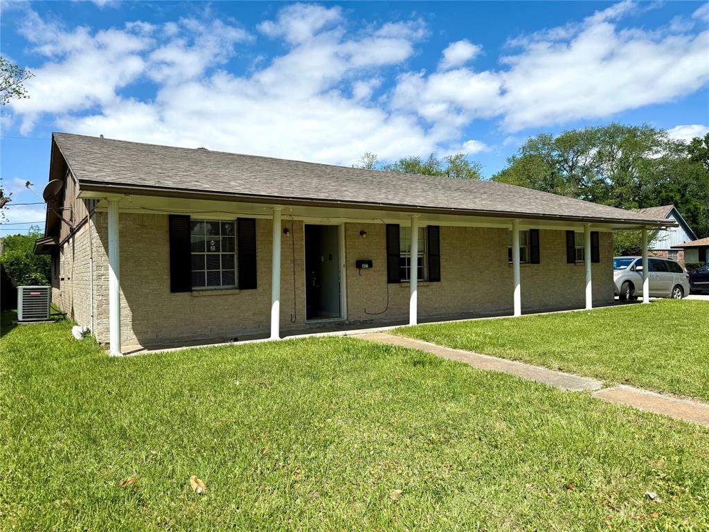 1516 Narcille Street, Baytown, Texas image 2