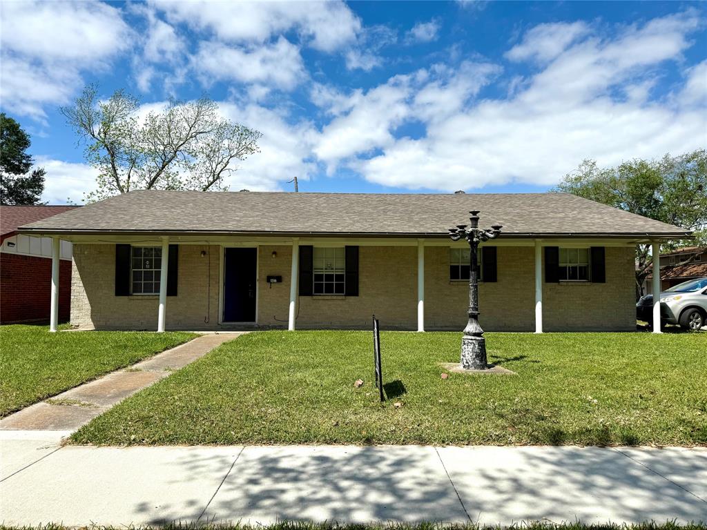 1516 Narcille Street, Baytown, Texas image 1