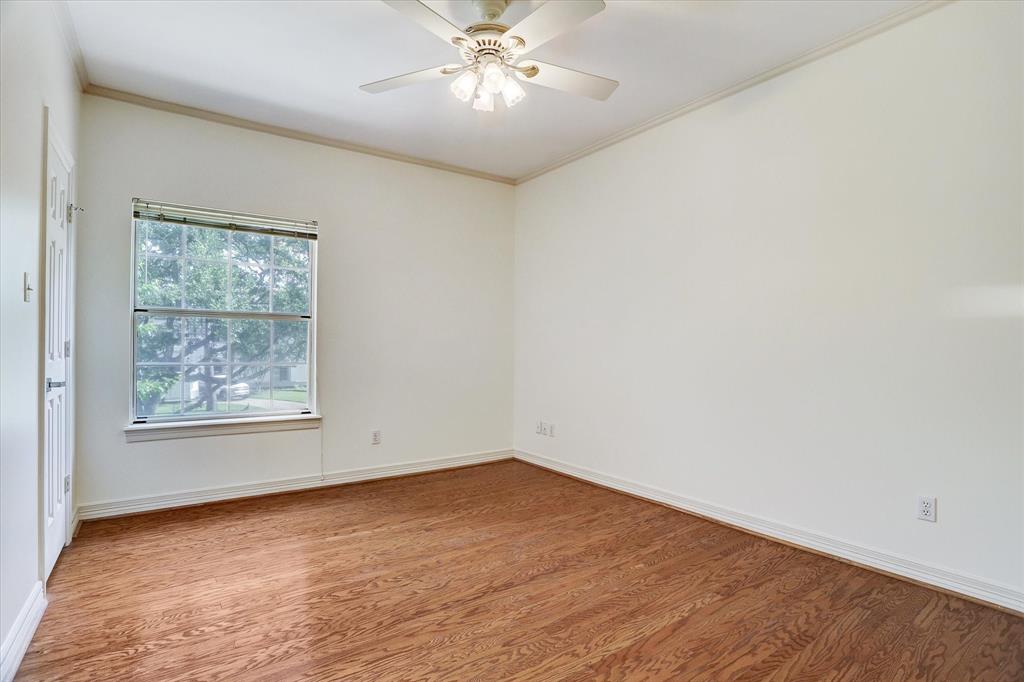 5411 Pine Street, Bellaire, Texas image 42