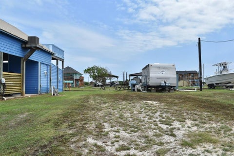 Vacant Land For Sale - 167 County Road 202<br/> Sargent, TX 77414