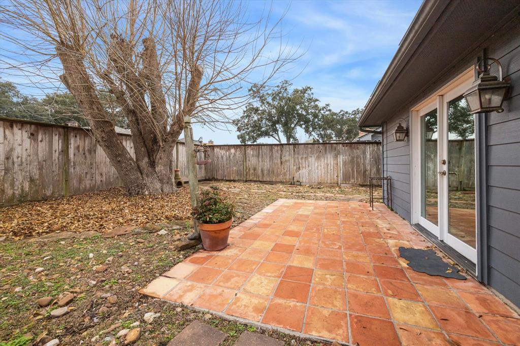1102 Copper Creek Drive, Katy, Texas image 23