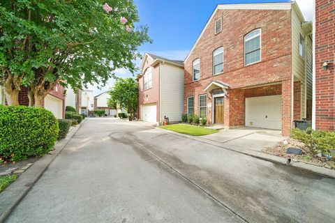 1773 Aden Drive Houston TX 77003