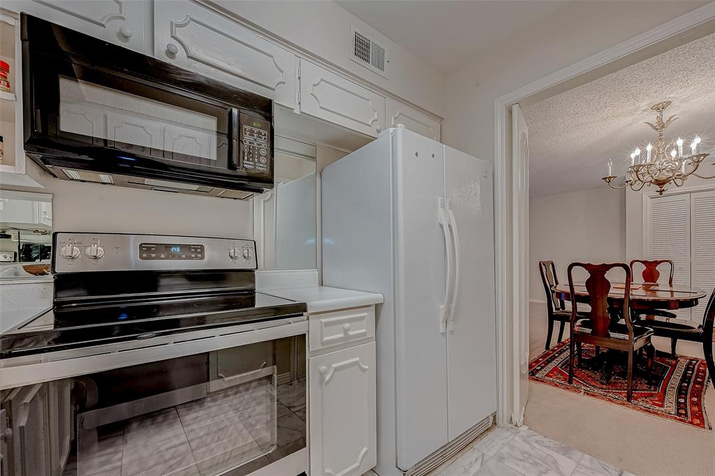 Houston, Texas 77056, United States, 1 Bedroom Bedrooms, ,1 BathroomBathrooms,Residential,Active,28964