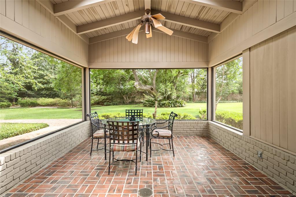 626 Rocky River Rd, Houston, Texas image 11