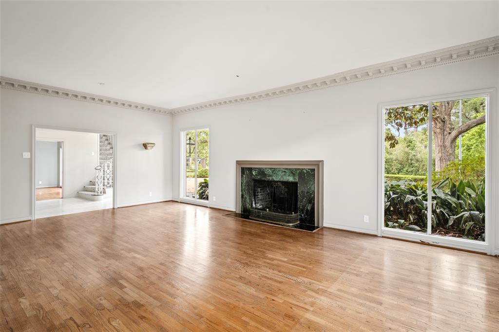 626 Rocky River Rd, Houston, Texas image 6