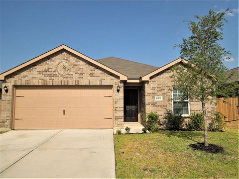 Single Family Residence in Cleveland TX 10506 Copper Ridge Drive.jpg