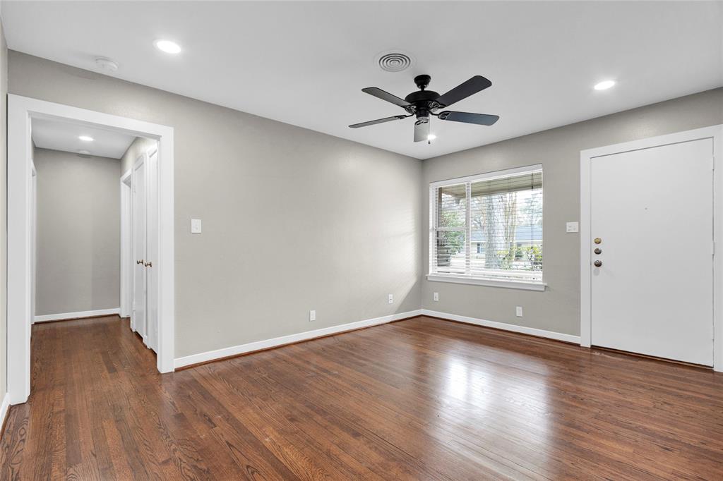 5036 De Milo Drive