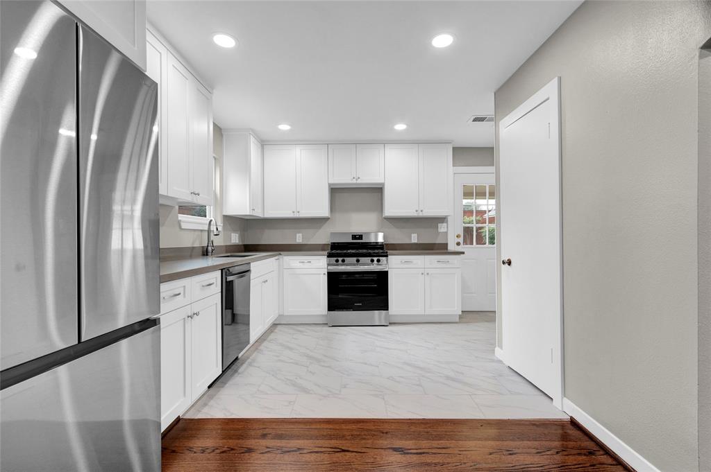 5036 De Milo Drive