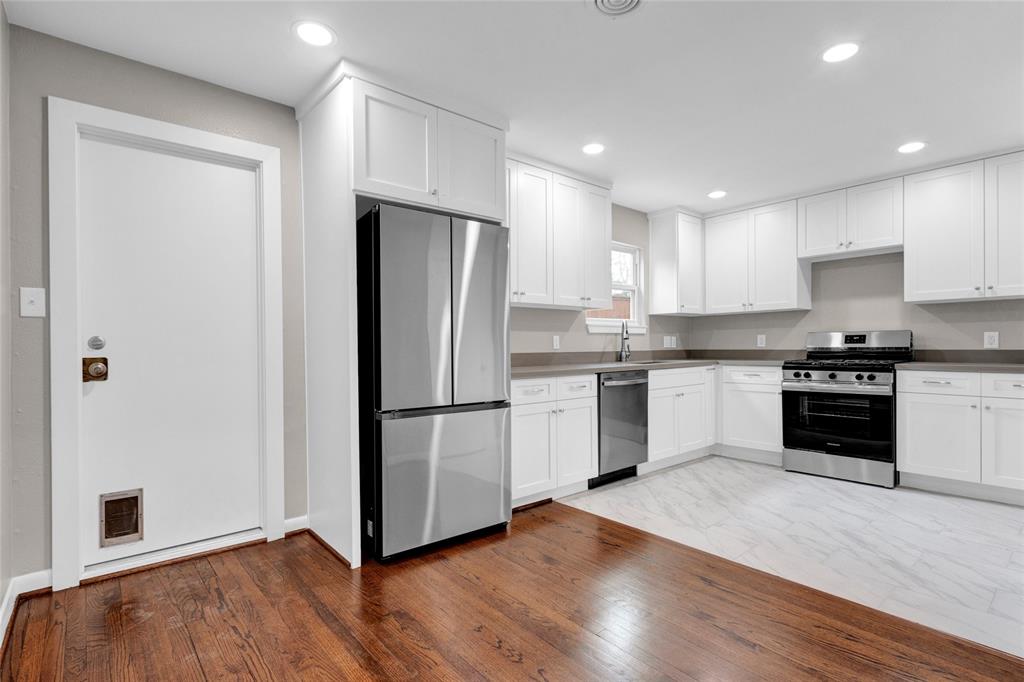 5036 De Milo Drive
