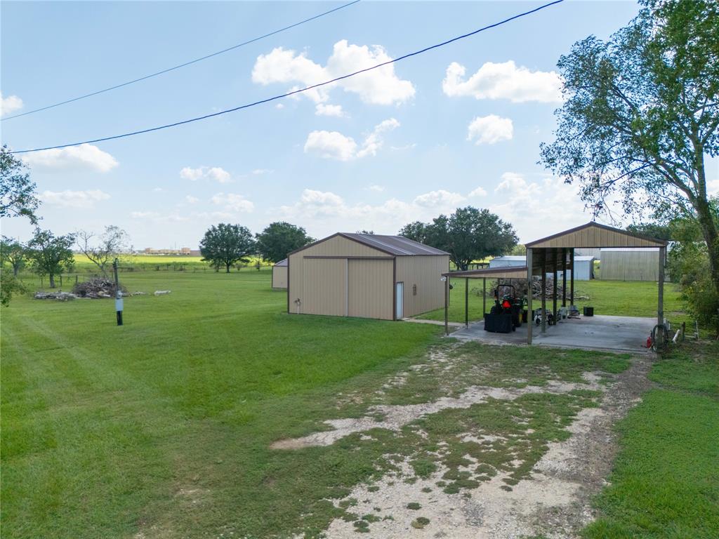 1701 Bayou Drive, Bay City, Texas image 7