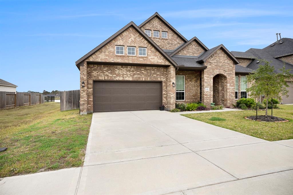 23511 Meritage Drive, Alvin, Texas image 2