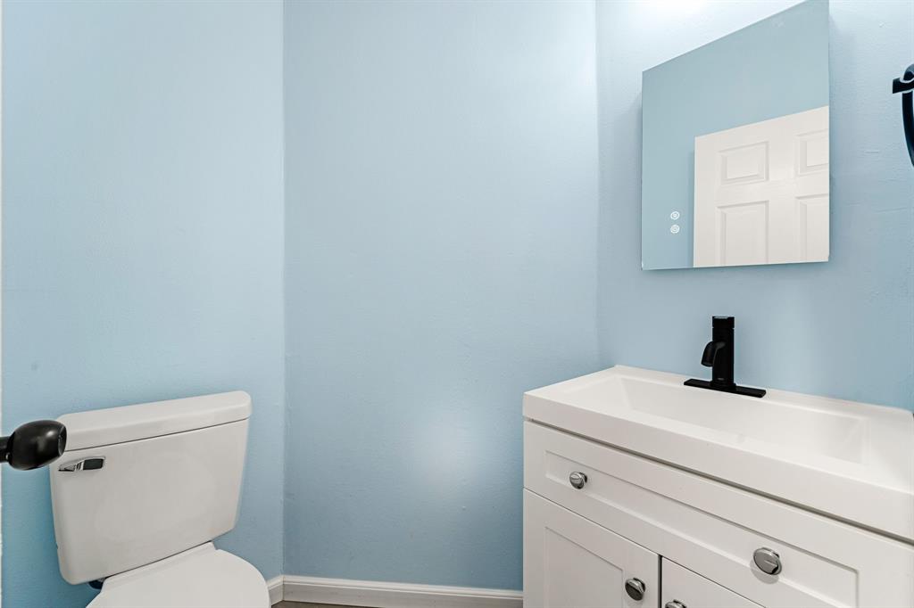 102 Lindencrest Court, Sugar Land, Texas image 31