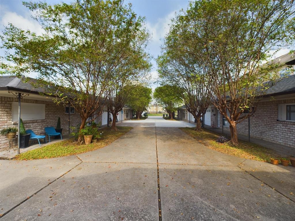 5631 Winsome Lane