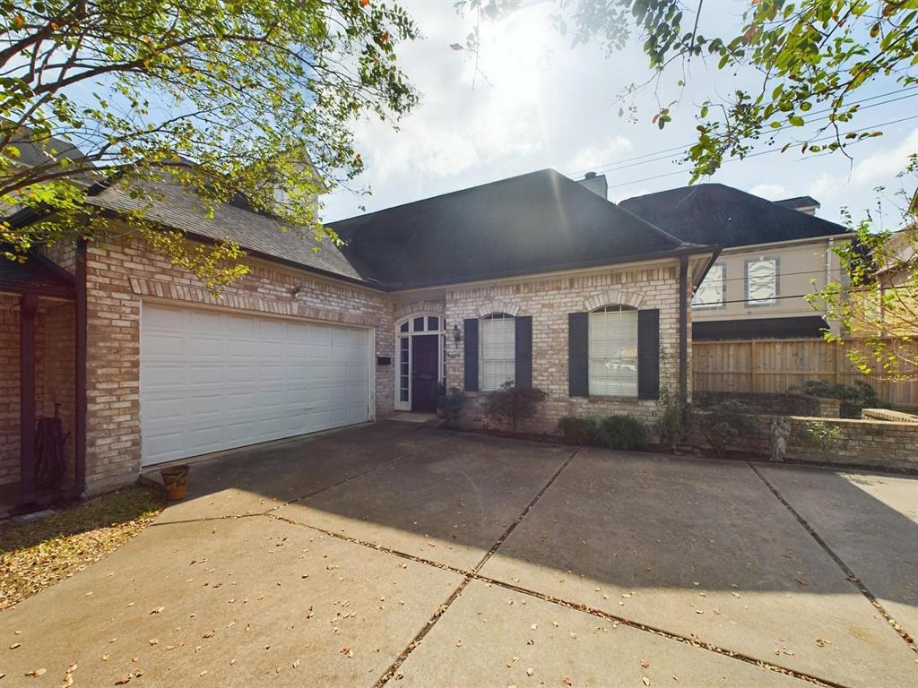 5631 Winsome Lane