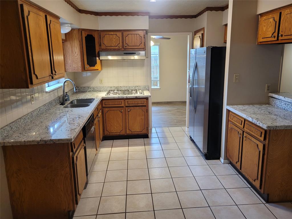 15707 Sea Liner Drive, Houston, Texas image 8