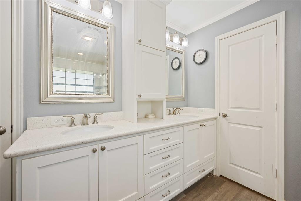 1823 White Feather Trail, Crosby, Texas image 14