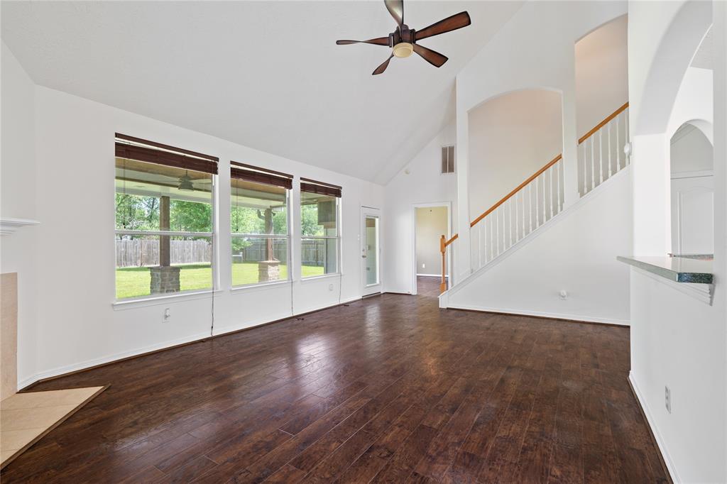 8119 Pinewood Crest Lane, Humble, Texas image 8