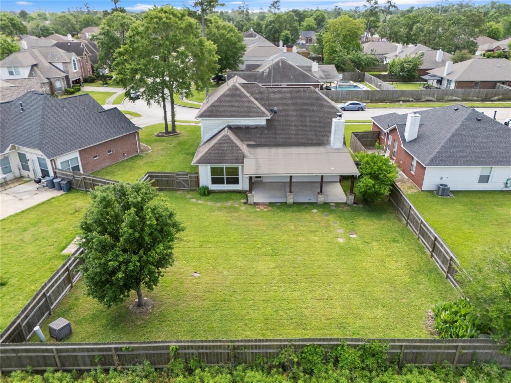 8119 Pinewood Crest Lane, Humble, Texas image 24