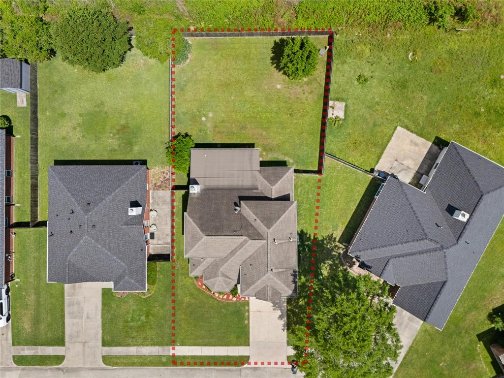 8119 Pinewood Crest Lane, Humble, Texas image 25