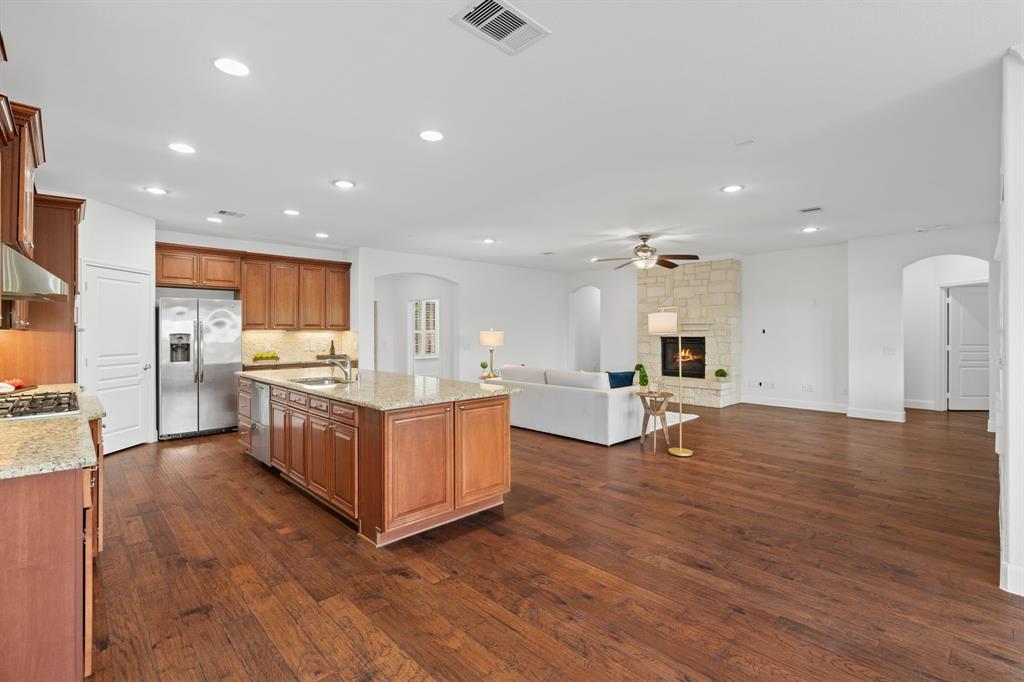 2939 Persimmon Grove, Richmond, Texas image 18